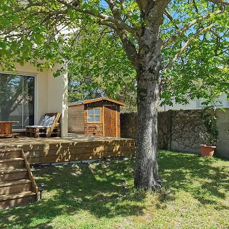 T2 Avec Jardin Proche 아파트 생장드몽